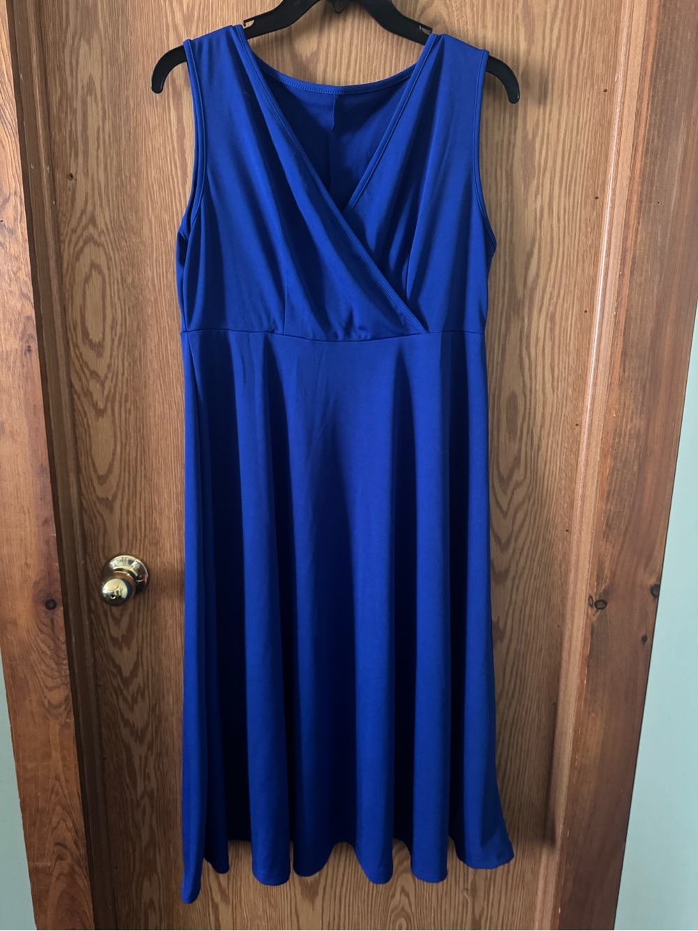 Elegant Blue V-Neck Women's Dress
